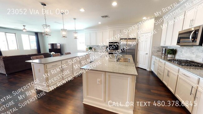 Building Photo - 23052 Via Del Oro