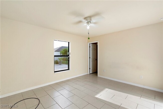 Building Photo - 510 Skyline Blvd