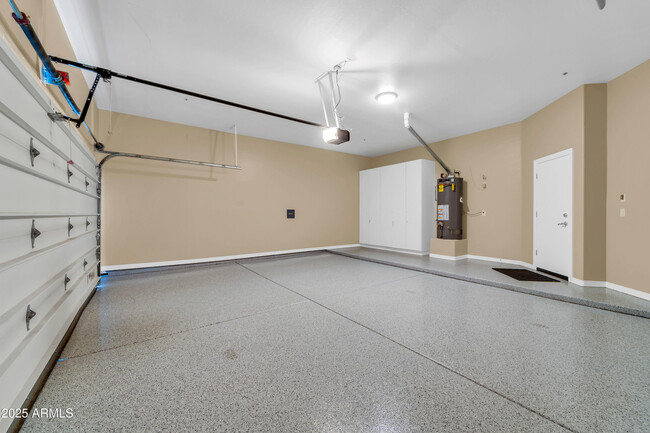 Building Photo - 7557 E McLellan Ln