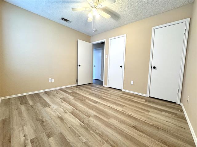 Building Photo - 921 Baxter Dr
