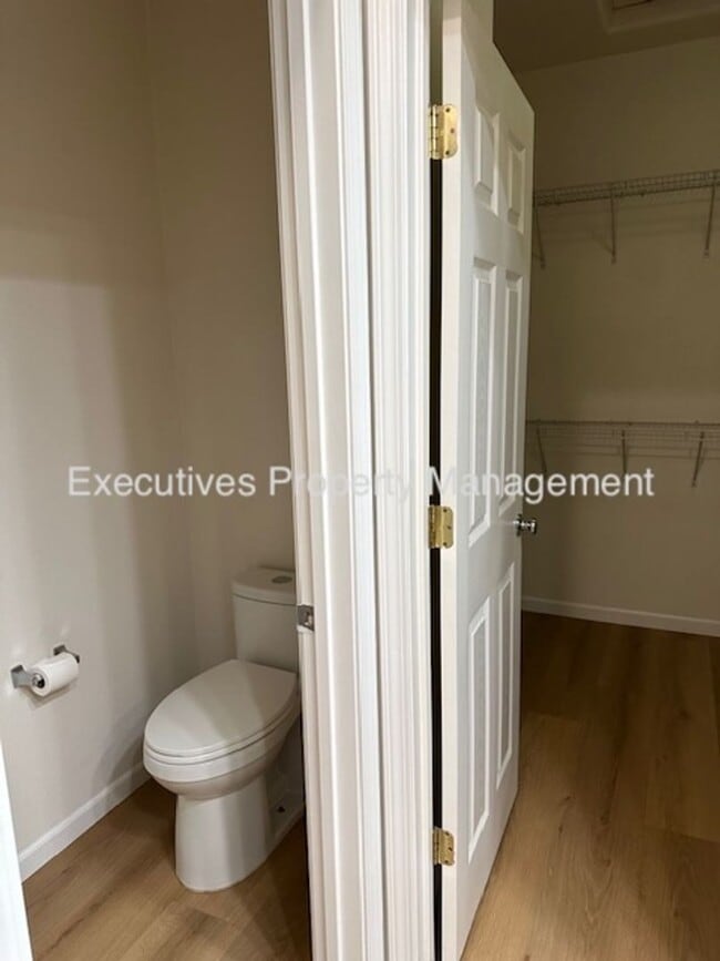 Building Photo - 1263 Orion Ct