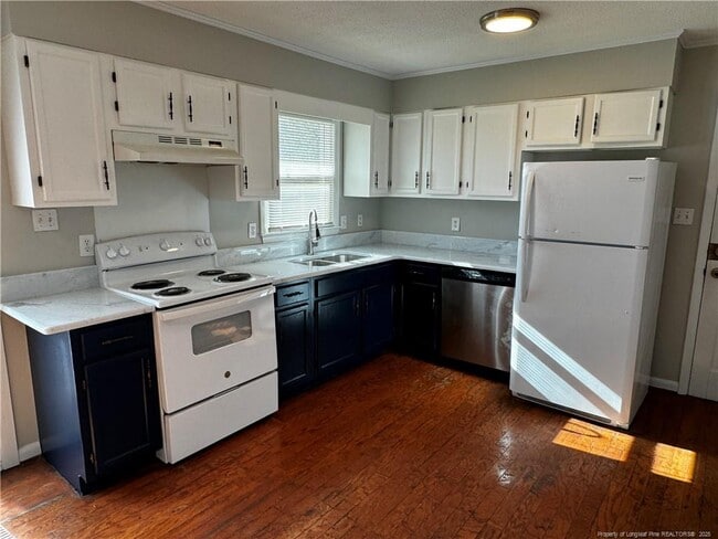 Building Photo - 3757 Colonial Cove