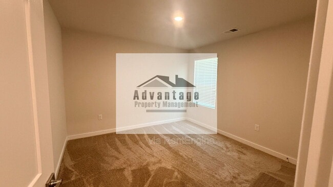 Building Photo - 181 Weldon Rd