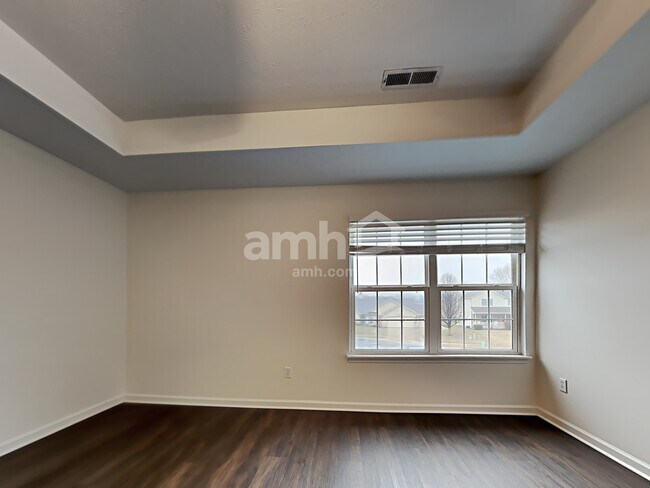 Building Photo - 7409 Vintage Cir