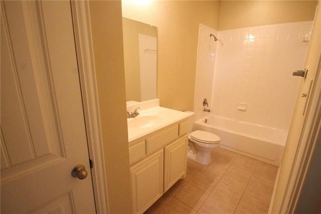 Building Photo - 5404 Mesquite Dr