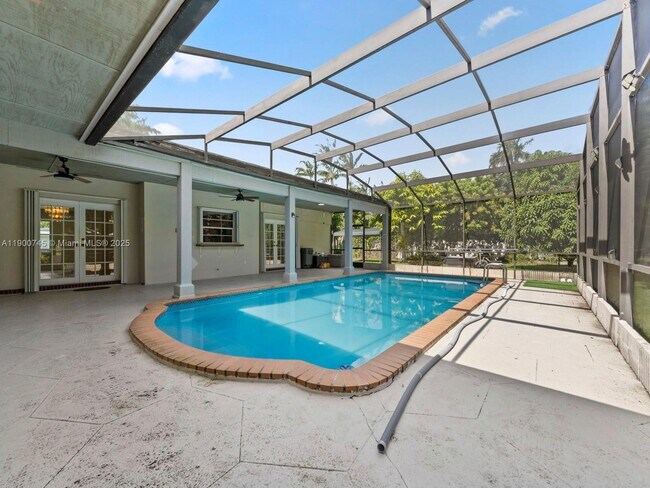 Building Photo - 17223 SW 87th Ave