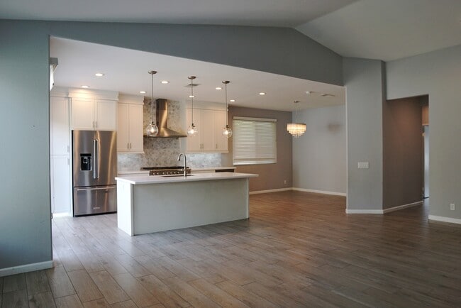 Building Photo - 238 Strada Fortuna