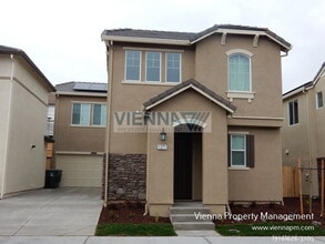 Building Photo - 1271 Goldenrod Way