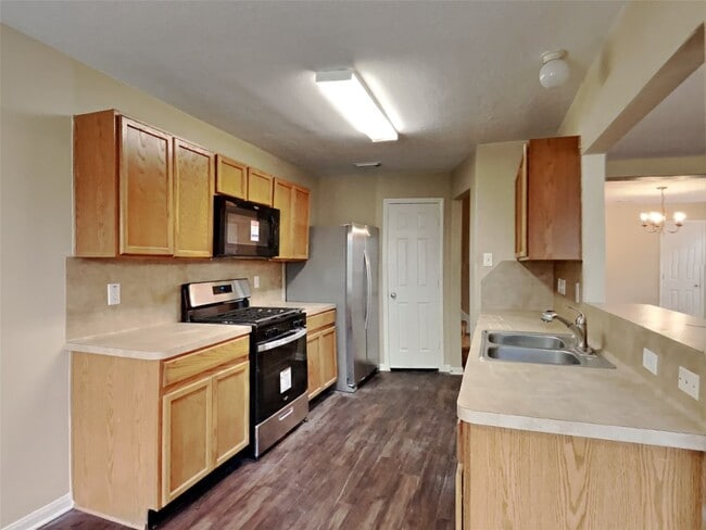 Building Photo - 12935 Garlenda Ln