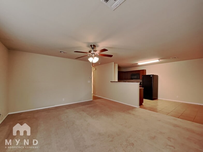 Building Photo - 5606 N 35th St