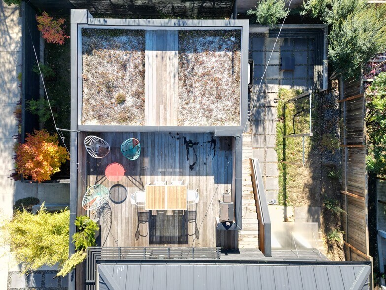 Building Photo - 2111 SE 28th Pl