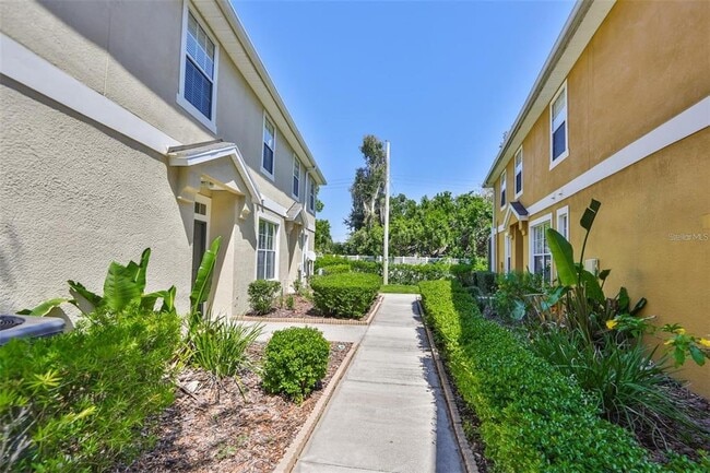 Building Photo - 7001 Interbay Blvd