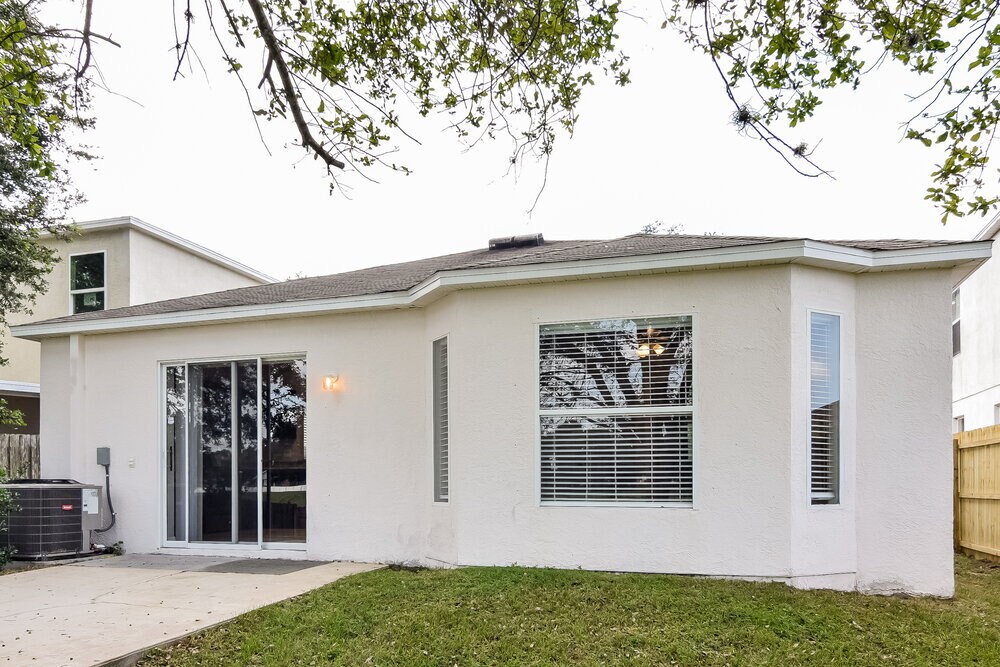 Building Photo - 429 Maple Pointe Dr