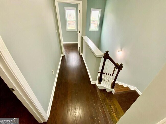 Building Photo - 294 Bass St SW