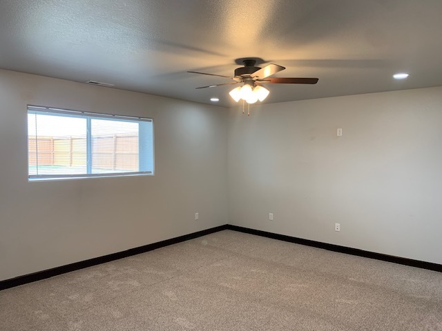 Building Photo - 528 Bull Run Dr