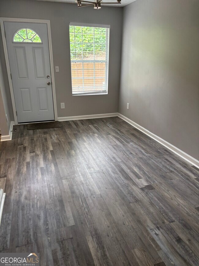 Building Photo - 5739 Windfall Ln