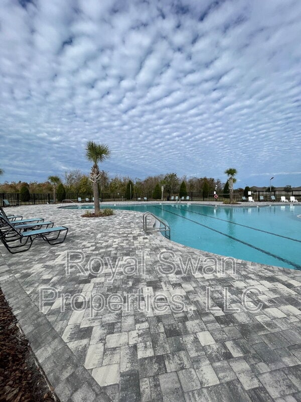 Building Photo - 5619 Siltstone St