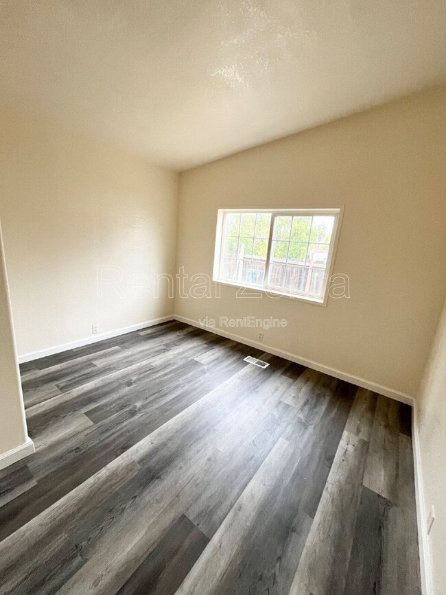 Building Photo - 6826 Rubi Ct