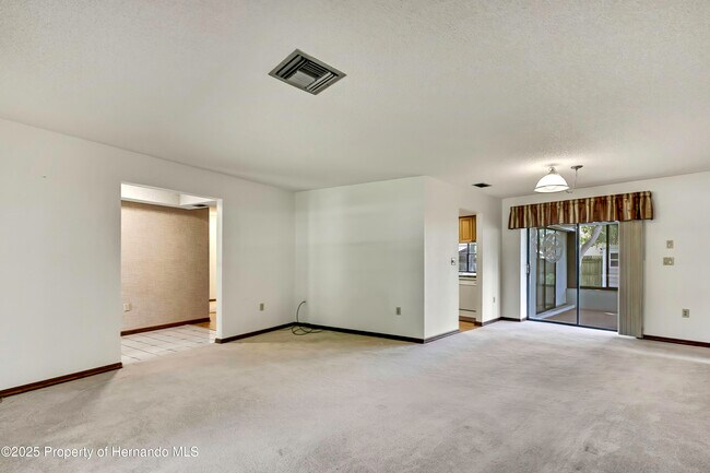 Building Photo - 3296 Dolin Ave