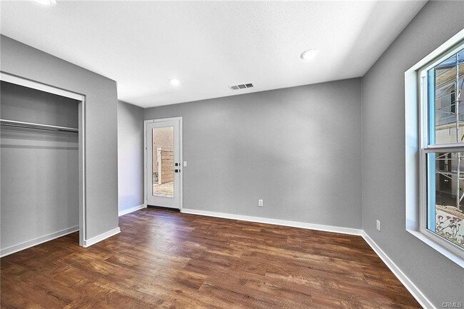 Building Photo - 27658 Rockcrest Rd