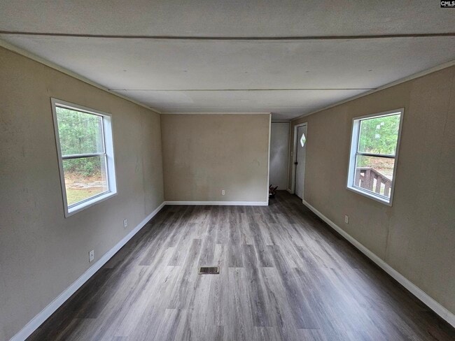 Building Photo - 117 E Woods Ct