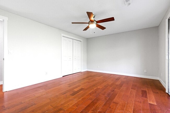 Building Photo - 2677 Humbug Creek Rd