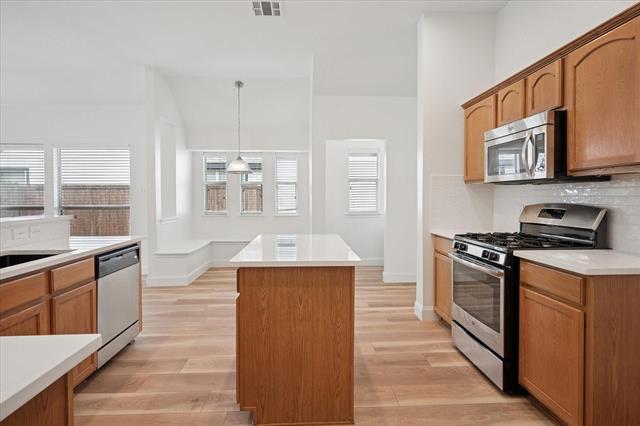 Building Photo - 9929 Wild Ginger Dr