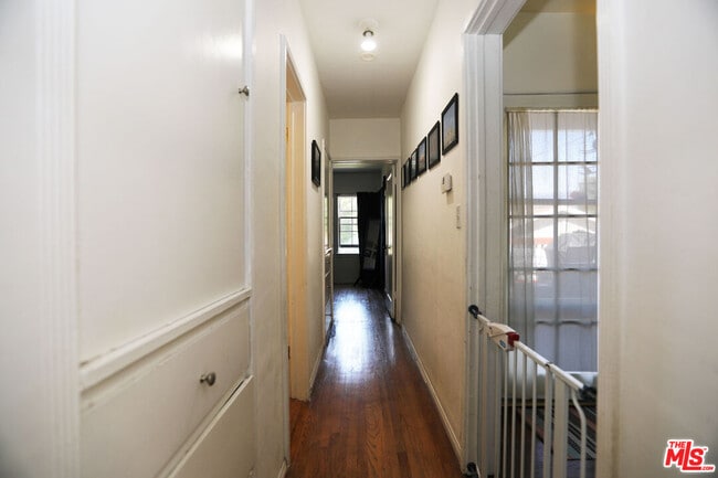 Building Photo - 87 W Glenarm St