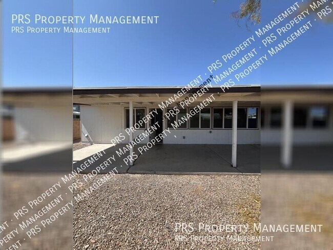 Building Photo - 1559 E Flower Cir