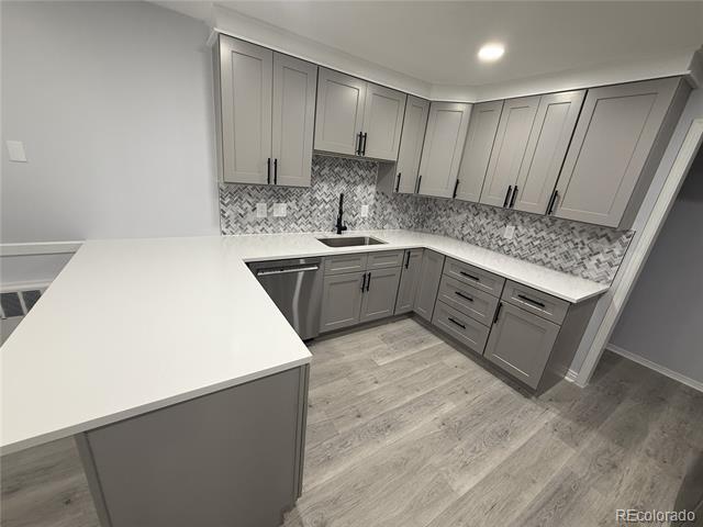 Building Photo - 2203 S Holly St