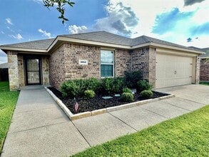 Building Photo - 1052 Decker Dr