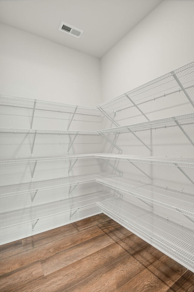 Building Photo - Spacious 3 Bedroom Condo Near VCU & VUU –  Most Utilities Included – $3,200/mo