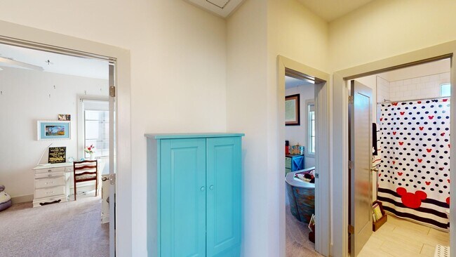 Building Photo - 7075 Fain Park Dr