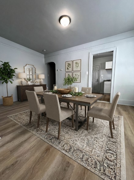 Building Photo - 138 E Henry St