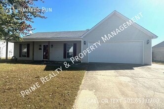 Building Photo - 211 Hunters Run