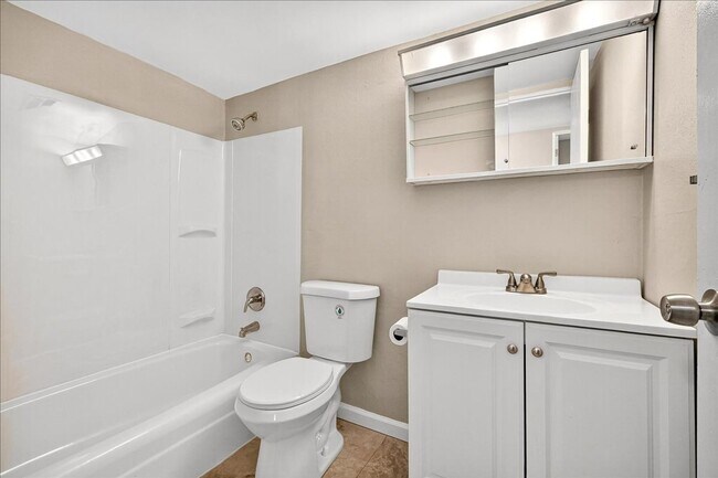 Building Photo - Morganford Motherrrr