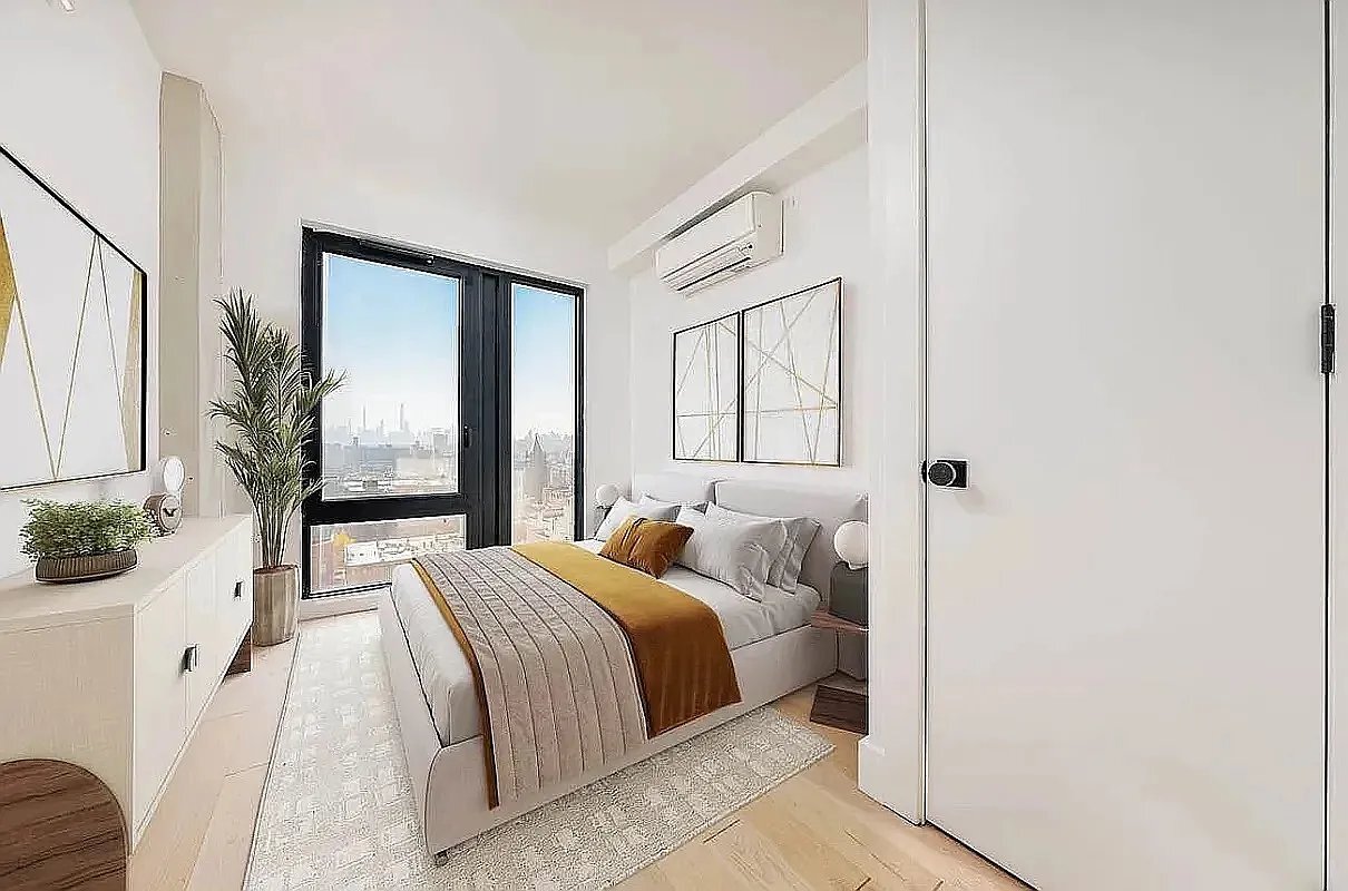 Building Photo - 60 W 125th St