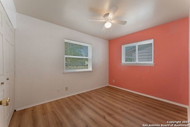 Building Photo - 626 Aviation Ave