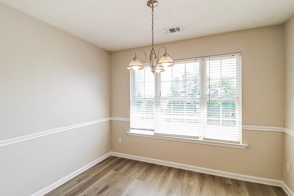 Building Photo - 1309 Kent Manor