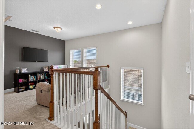 Building Photo - 120 Burlcrest Ct