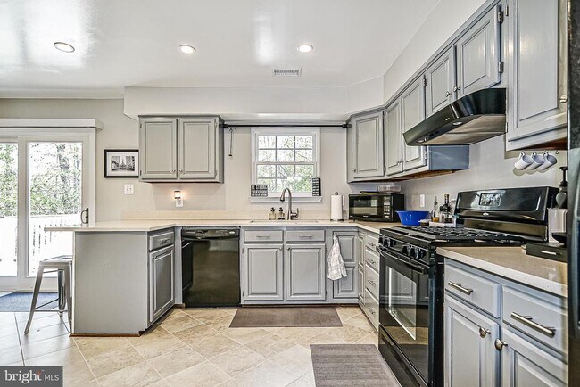 Building Photo - 8606 Rocky Gap Ct