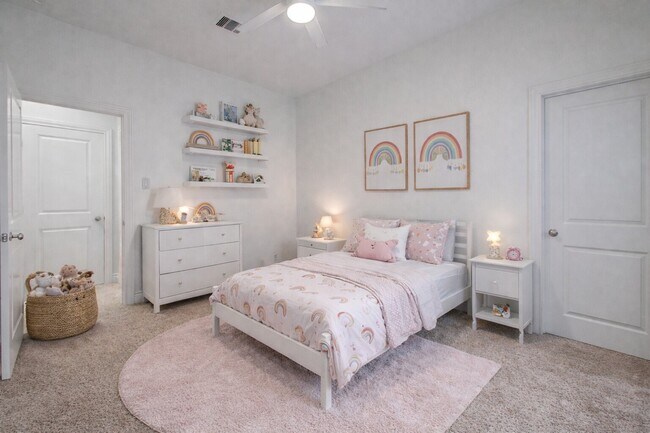 Building Photo - 6614 Rising Hills Ln