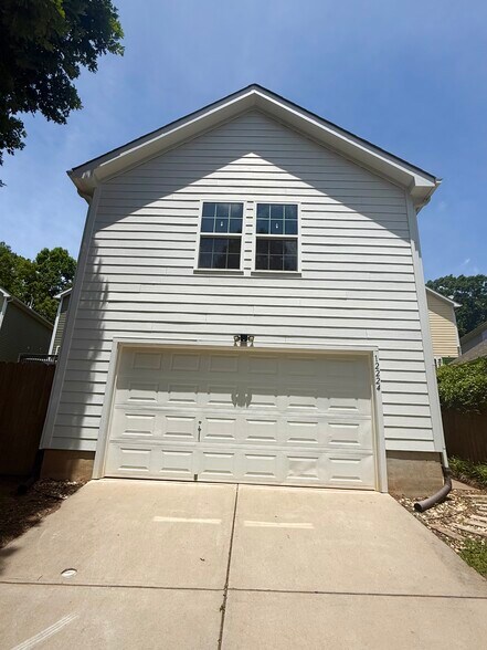 Building Photo - 12224 Huntersville Concord Rd