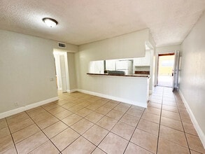 Building Photo - 4501 Treehouse Ln