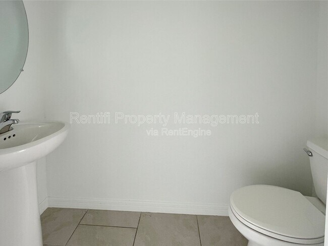 Building Photo - 4260 Canova Ct