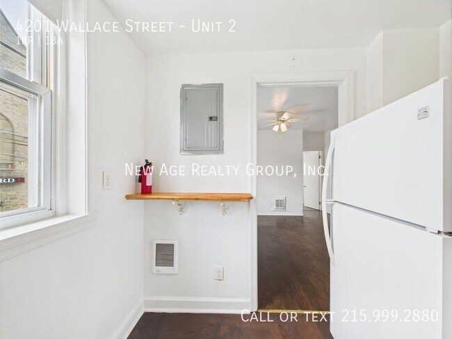 Building Photo - 4201 Wallace St