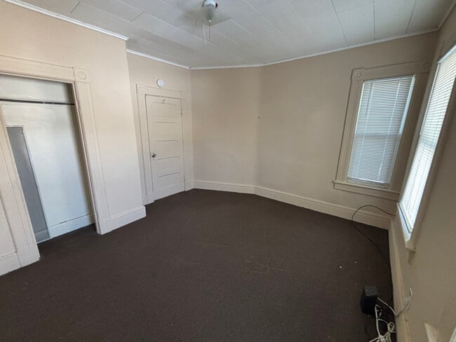 Building Photo - 39 Wendell Pl