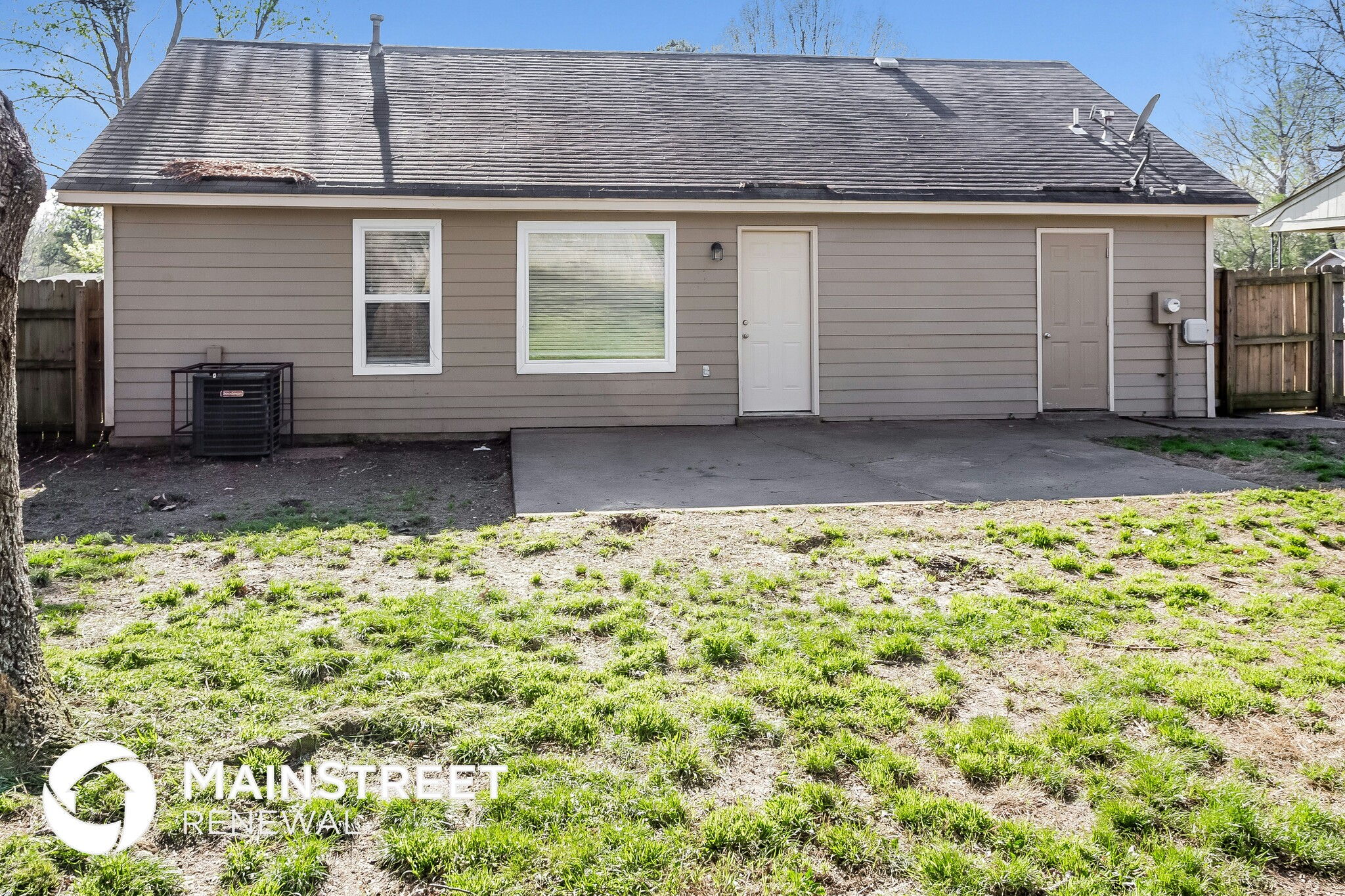 Building Photo - 8348 Old Forge Rd