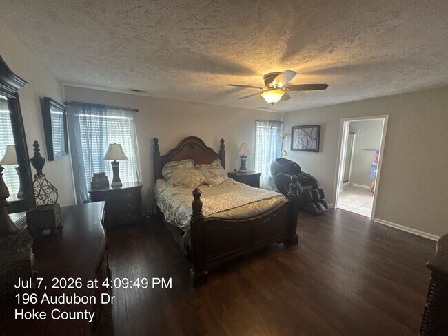 Building Photo - 196 Audubon Dr
