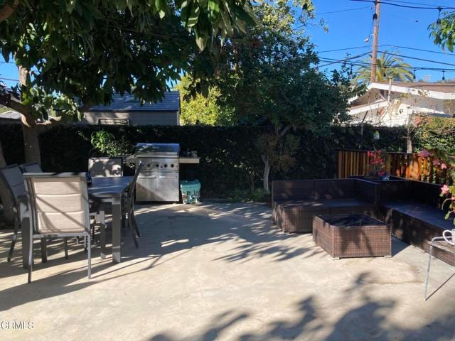 Building Photo - 238 N Palm Ave